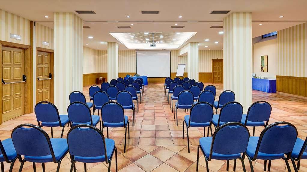 Sercotel Renacimiento Hotel 4*